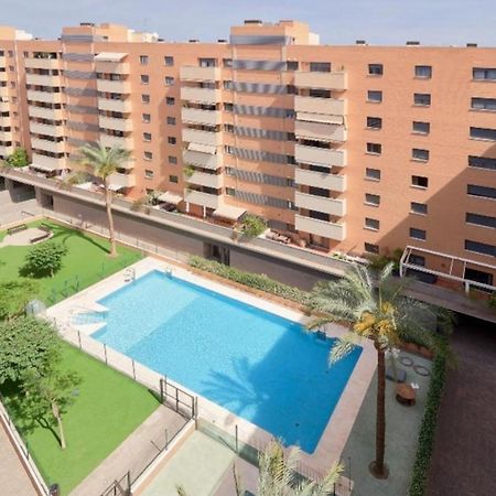 Holidays2Malaga Heroe De Sostoa Con Piscina Junto Estacion Ave Y Playa Bagian luar foto